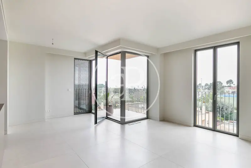 Piso en Alquiler Sarria 106m2 3 habitaciones 2 baños