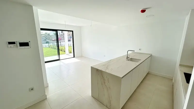 Apartamento en alquiler en El Higuerón, Fuengirola, Málaga