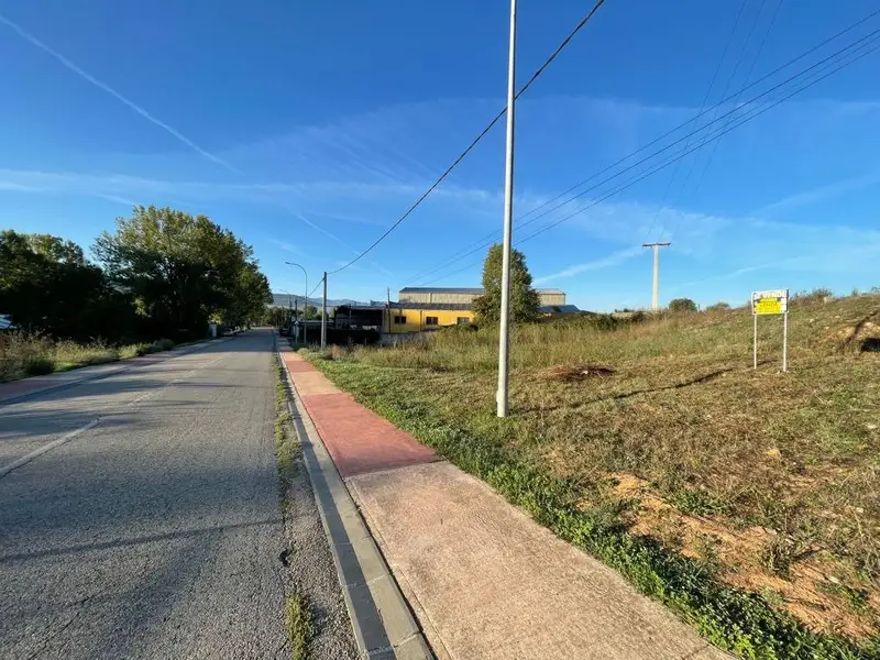Venta Terreno 2500m2 Almazcara Congosto Ideal Vivienda o Nave
