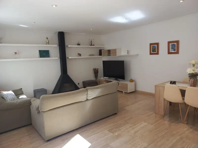 Casa en Alquiler Ariany Mallorca 280m2 4 Dormitorios Jardin Piscina
