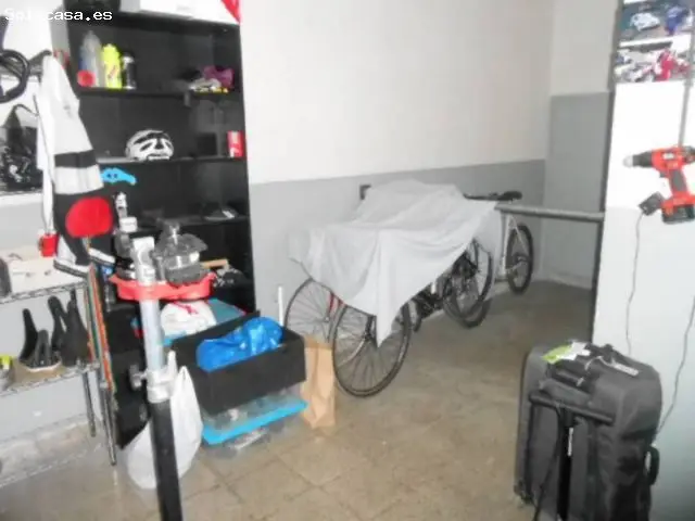 Local en Alquiler 110m2 Planta Baja Accesible Puerta Motorizada