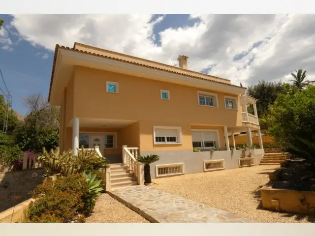 Casa en Venta Altea 3 Dormitorios Vistas al Mar Piscina Jacuzzi