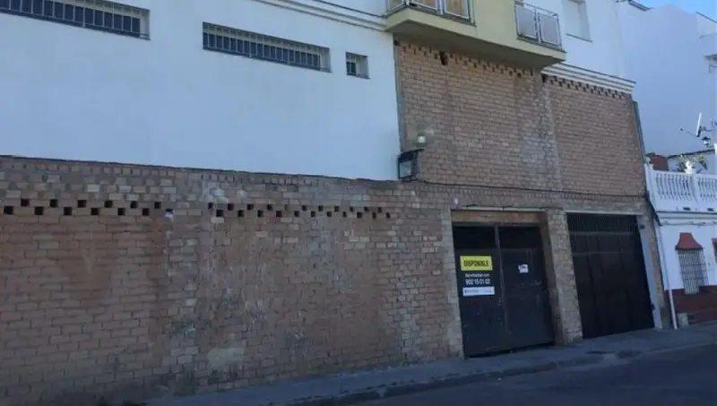 Garaje en venta en Villamartin Cadiz