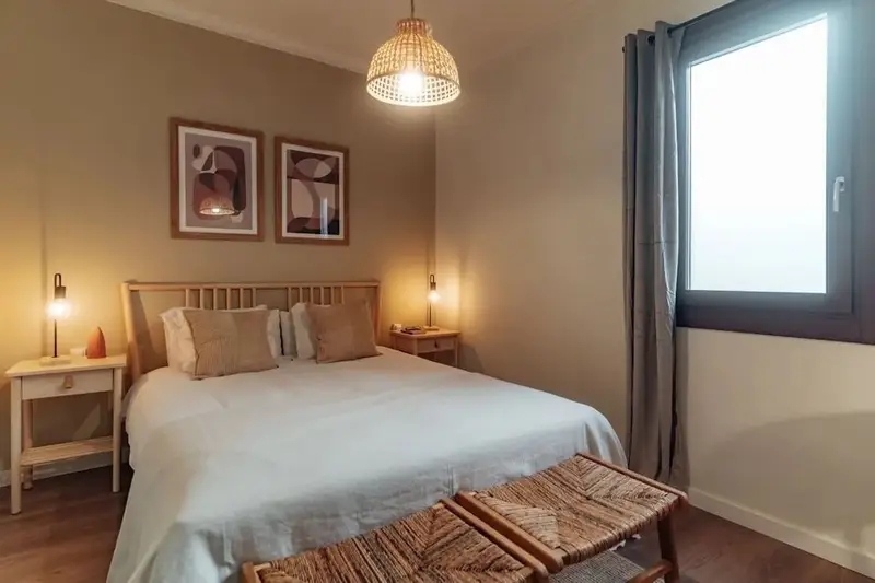 Apartamento 5 Dormitorios 1 Baño en Barcelona