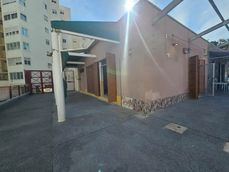 Venta Local Comercial con Terraza en Babel Benalua Alicante