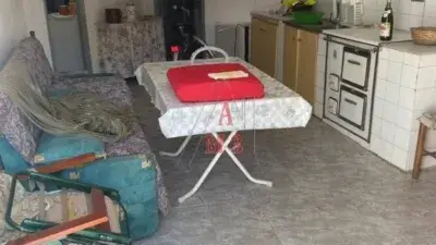 Chalet en venta en Villagatón