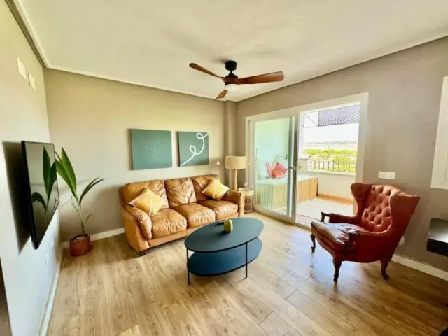 Apartamento 2 Dormitorios en Hacienda Riquelme