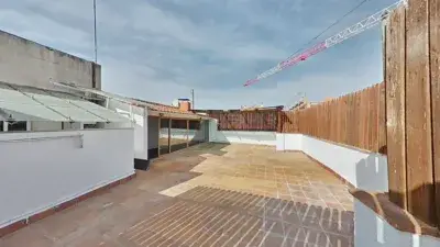 Piso en venta Eixample Sant Oleguer 3 dormitorios 2 baños terraza ideal inversores