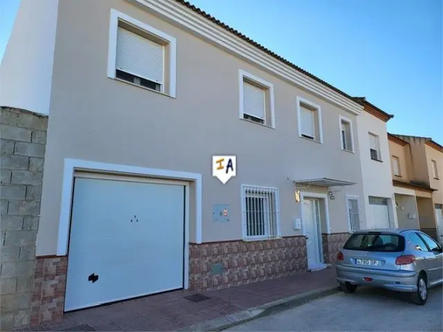 Adosado 3 Dormitorios Humilladero Malaga Piscina Garaje