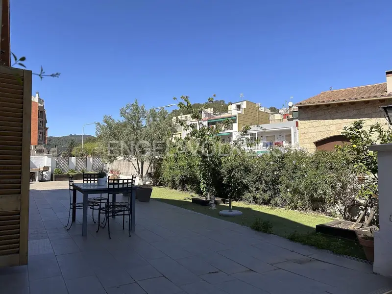 Chalet en Alquiler Sant Andreu de la Barca Familia Amplia