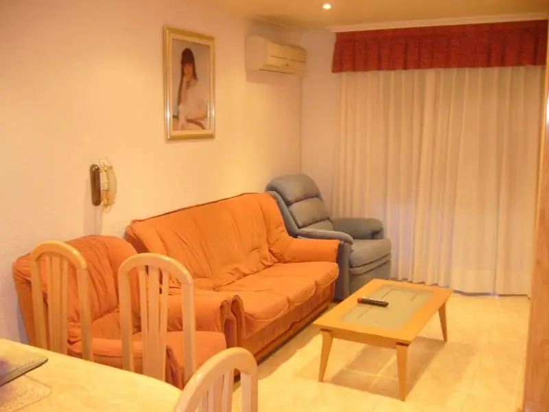 Venta Piso 3 Habitaciones Toscar Carrús Elche Garaje Doble Reformado