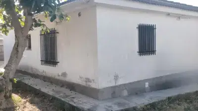 Casa unifamiliar en venta en Calle de las Colinas