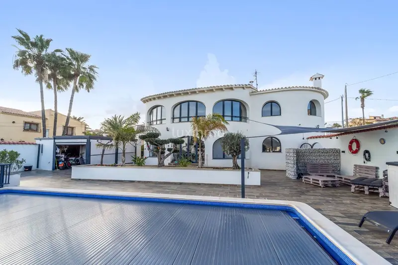 Chalet en Calpe con Vistas al Pe
										
										 o
										 n de Ifach