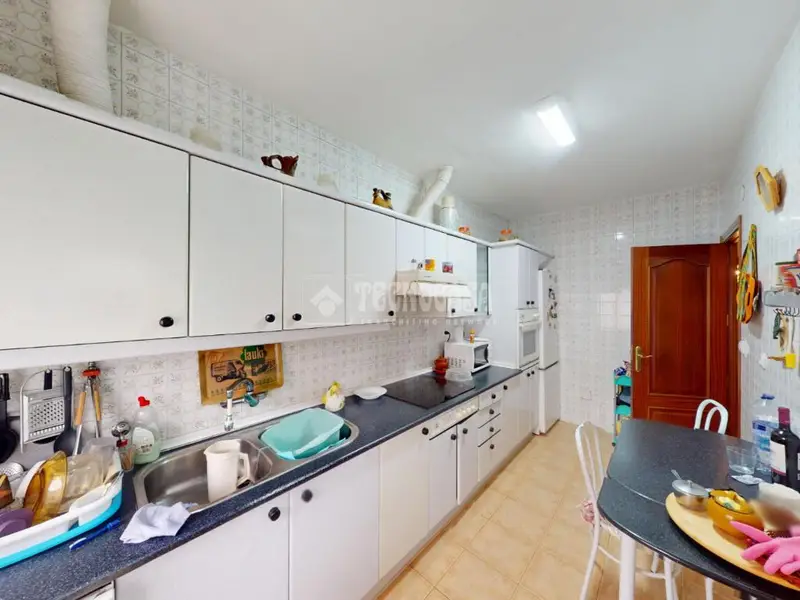 Chalet en Montecalderon El Casar con Parcela de 785m2