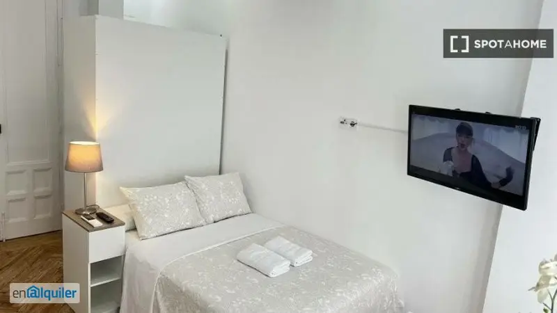 Estudio Moderno en Moncloa Alquiler Madrid