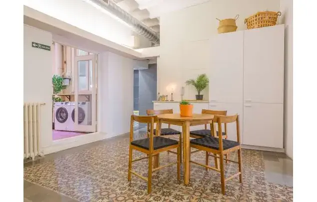 Alquiler piso 350m2 Born Barcelona lujo