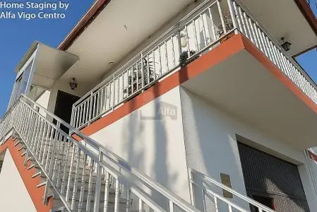 Casa en venta San Salvador de Budiño 3 plantas 565m2