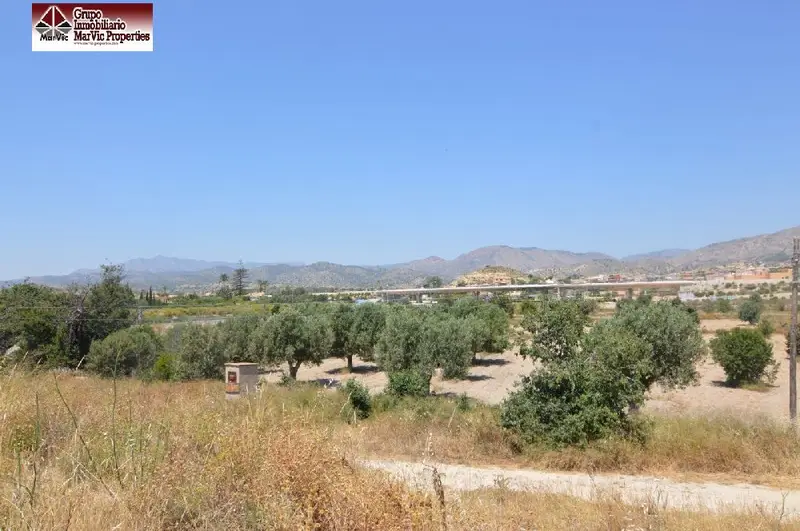 Venta Finca con jardin en El Secanet , Villajoyosa - Ref: 02981