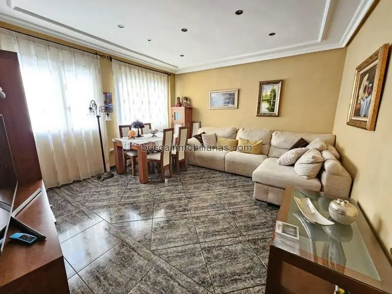 Casa Adosada en Venta Moratalla 4 Habitaciones 2 Baños