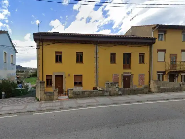 Casa en Venta en Camargo, Cantabria Para Inversores