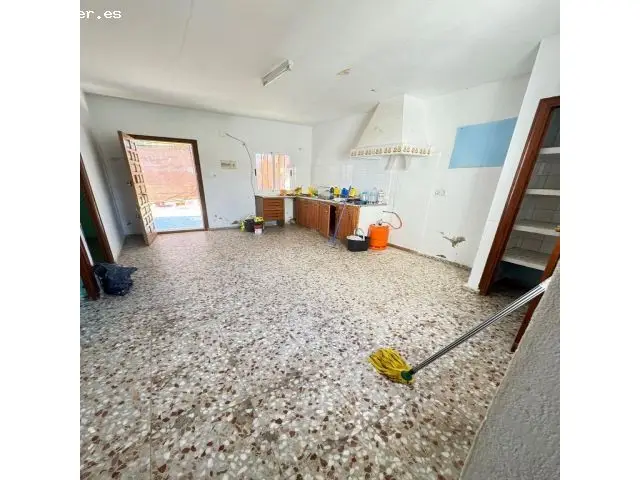 Casa con terreno en Marenyet de Cullera cerca de la playa