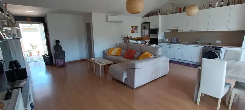 Piso en Venta Segur de Calafell 165m2 4 Dormitorios 2 Baños Terraza Jardin