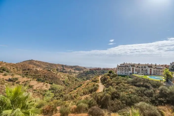 Apartamento 2 Dormitorios Calahonda Vistas al Mar