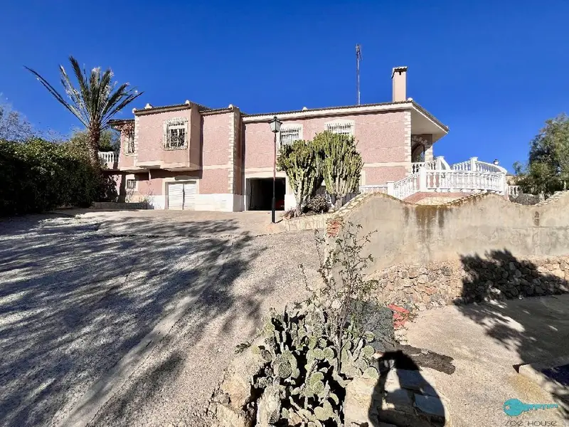 Chalet en Aspe con Terraza Piscina y Barbacoa
