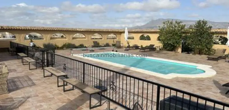 Hacienda de Lujo en Venta cerca de Elche y Murcia