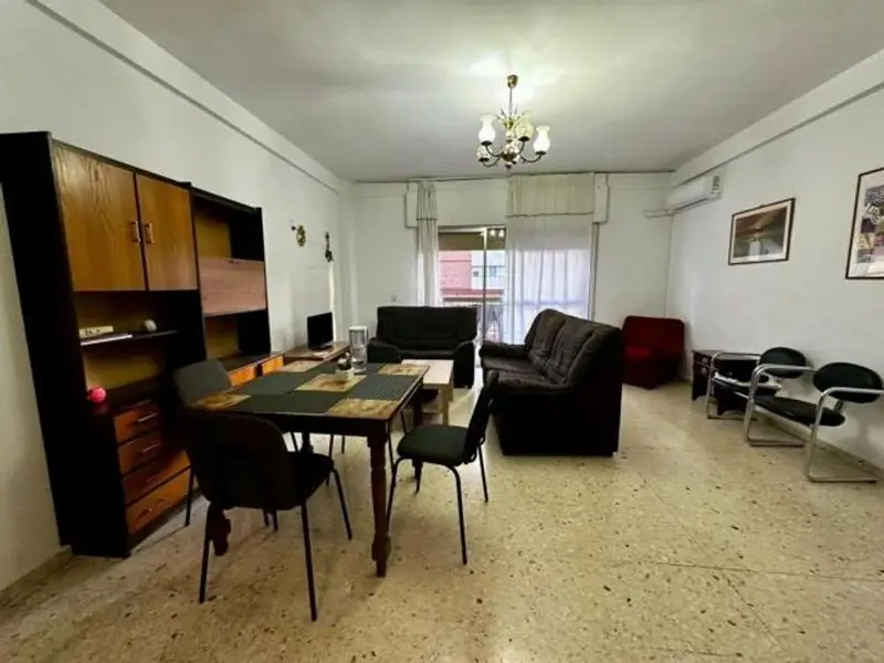 Piso en venta Murcia centro 132m2 4 dormitorios cerca Universidad