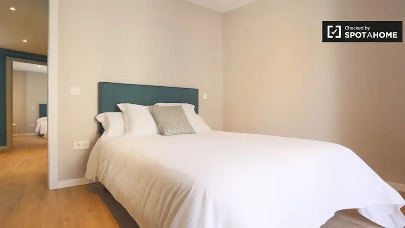 Apartamento 2 dormitorios 1 ba
										
										
										
									
								
							
						
					
				
			
		
	
	Madrid Spotahome