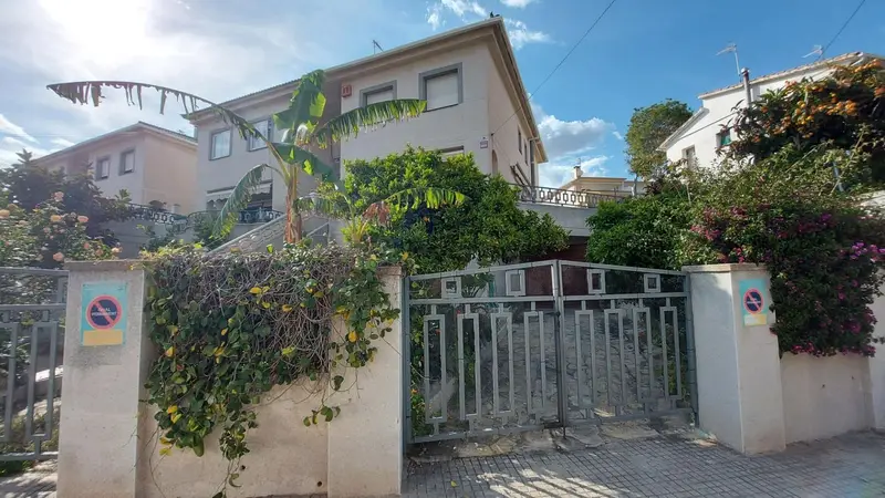 Adosado en venta en Segur de Calafell, Calafell, Tarragona
