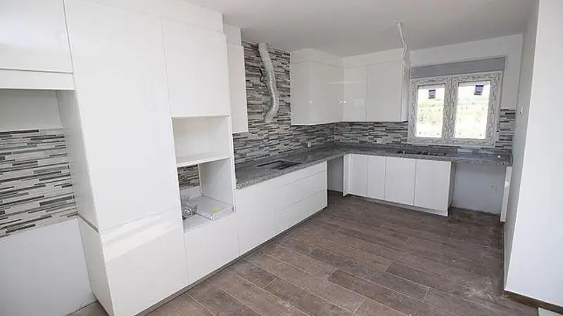 Villas nuevas en Pinoso con piscina