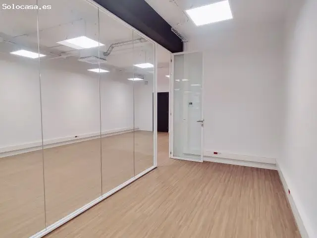 Oficina en Alquiler en Barcelona Lesseps 154m2