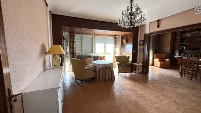 Piso en Venta en Avenida Ramon y Cajal 144m2