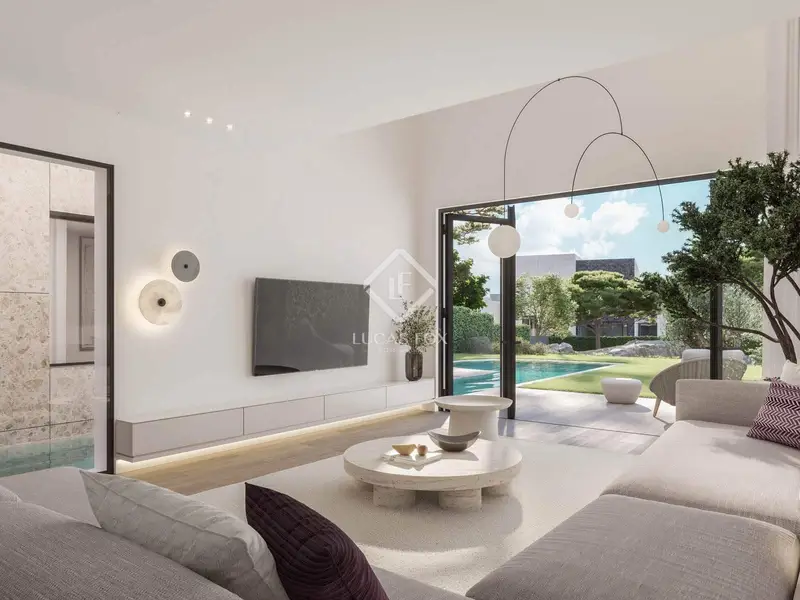 Villa de Lujo en Torrelodones con Piscina Privada
