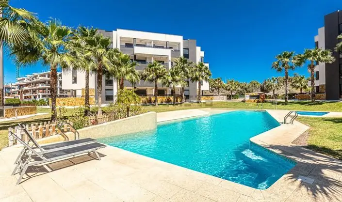 Apartamento 2 Dormitorios Villamartin