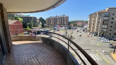 Piso en venta en Plaza Francisco Perojo Cagigas 114m2 3 habitaciones