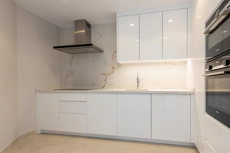 &#x3C;h2&#x3E;&#x26;Aacute;tico Dúplex 3 Dormitorios Benidorm Vistas al Mar&#x3C;/h2&#x3E;