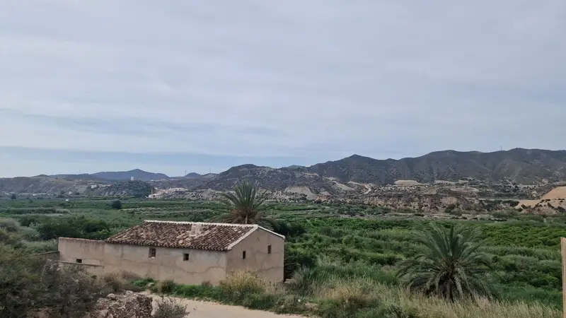 Chalet de Lujo en Almeria con Vistas Panoramicas