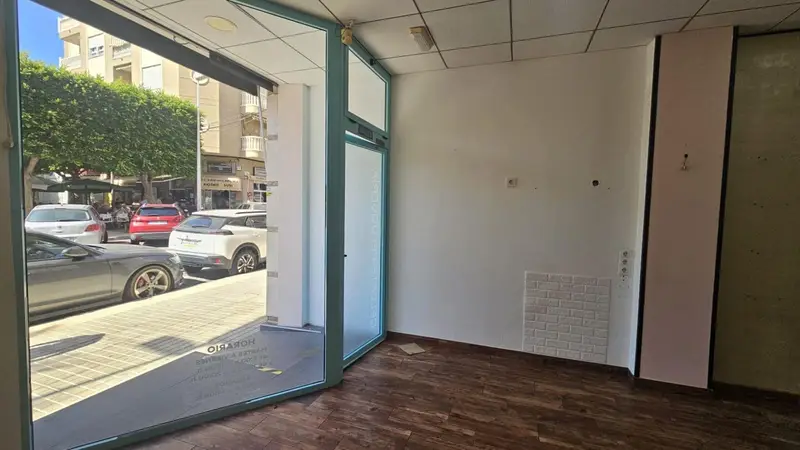 Local Comercial en Alquiler El Altet 41m2