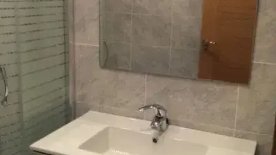 Casa adosada en venta en Entrena