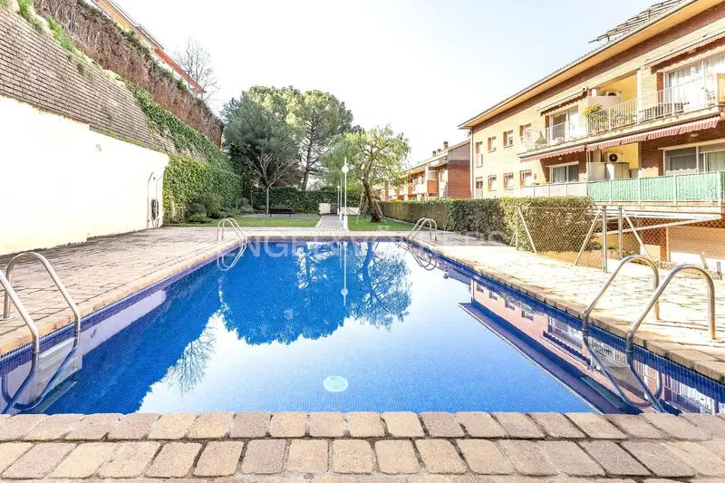 Apartamento en Granollers con Terraza y Piscina