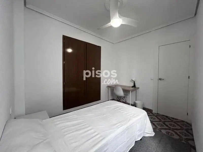 Habitacion en Alquiler Sagunto - Amueblada Cerca Del Centro