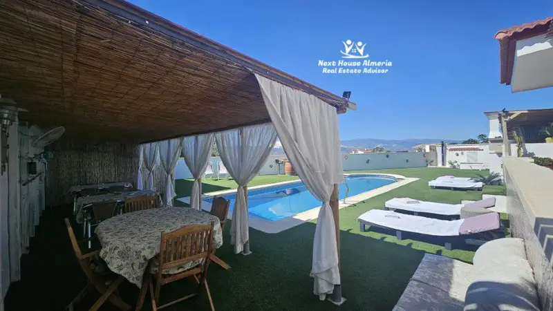 Villa en Venta Partaloa 3 Dormitorios Piscina Jacuzzi