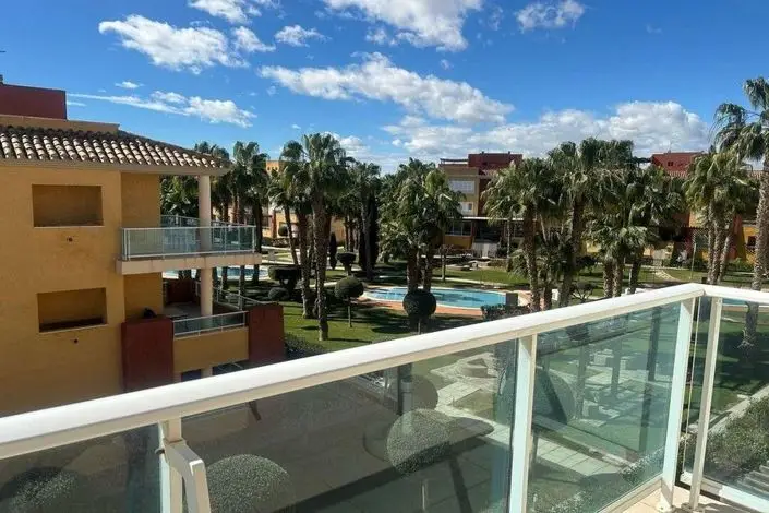 Apartamento 3 Dormitorios en Venta Hacienda del Alamo