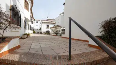 Casa Adosada en Urbanizacion con Piscina 3 Dormitorios