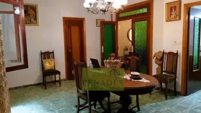 Casa en Venta Agullent 4 Dormitorios Amplia y Luminosa