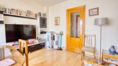 Piso en venta en El Alisal-Cazoña