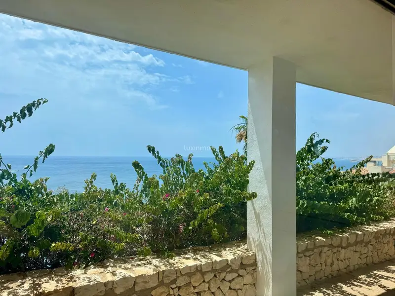 Estudio en Altea con Vistas al Mar Cerca de la Playa